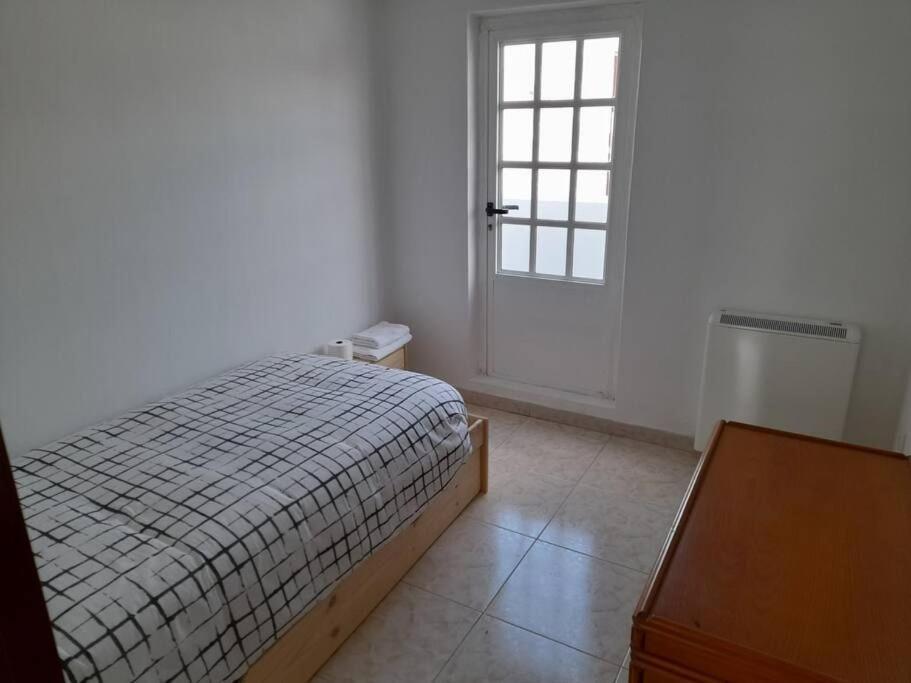 Atico Completamente Equipado Plaza De Espana Apartment Ферол Екстериор снимка